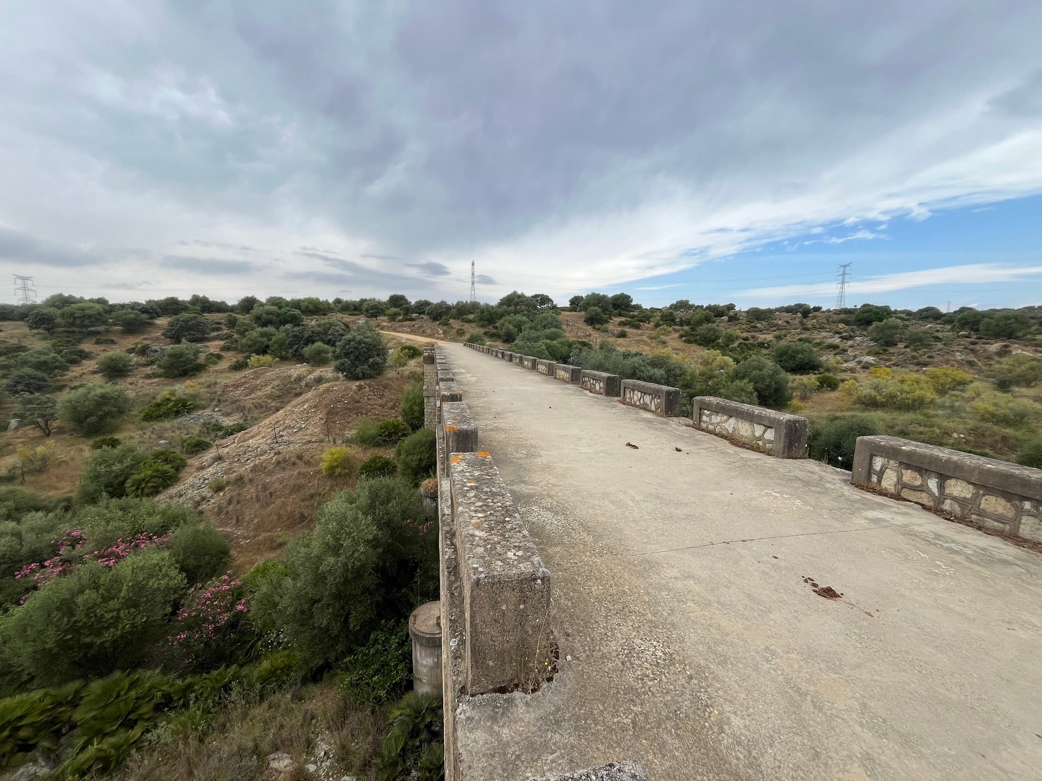 Vía de la Plata & Ruta del Agua gravel loop - Photo 6